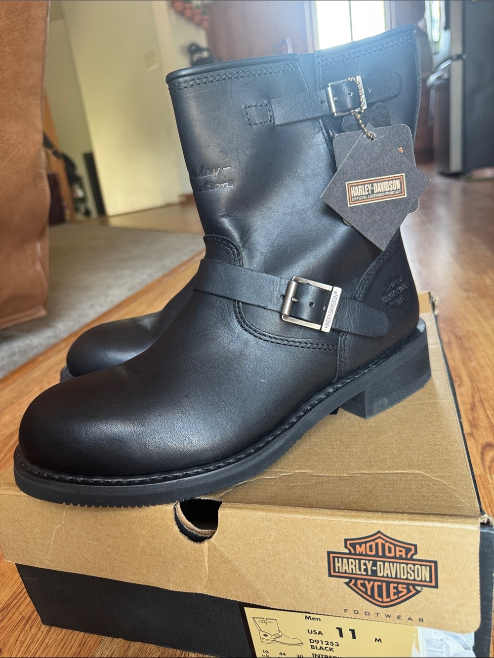 Harley-Davidson Black Leather Men's Riding Boots with Orange Soles